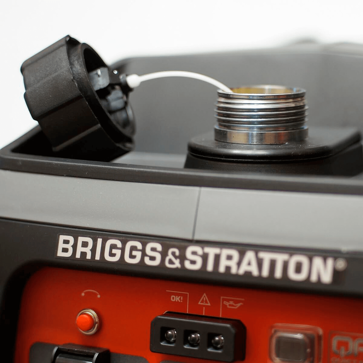 Инверторный генератор Briggs & Stratton P 2400 Inverter