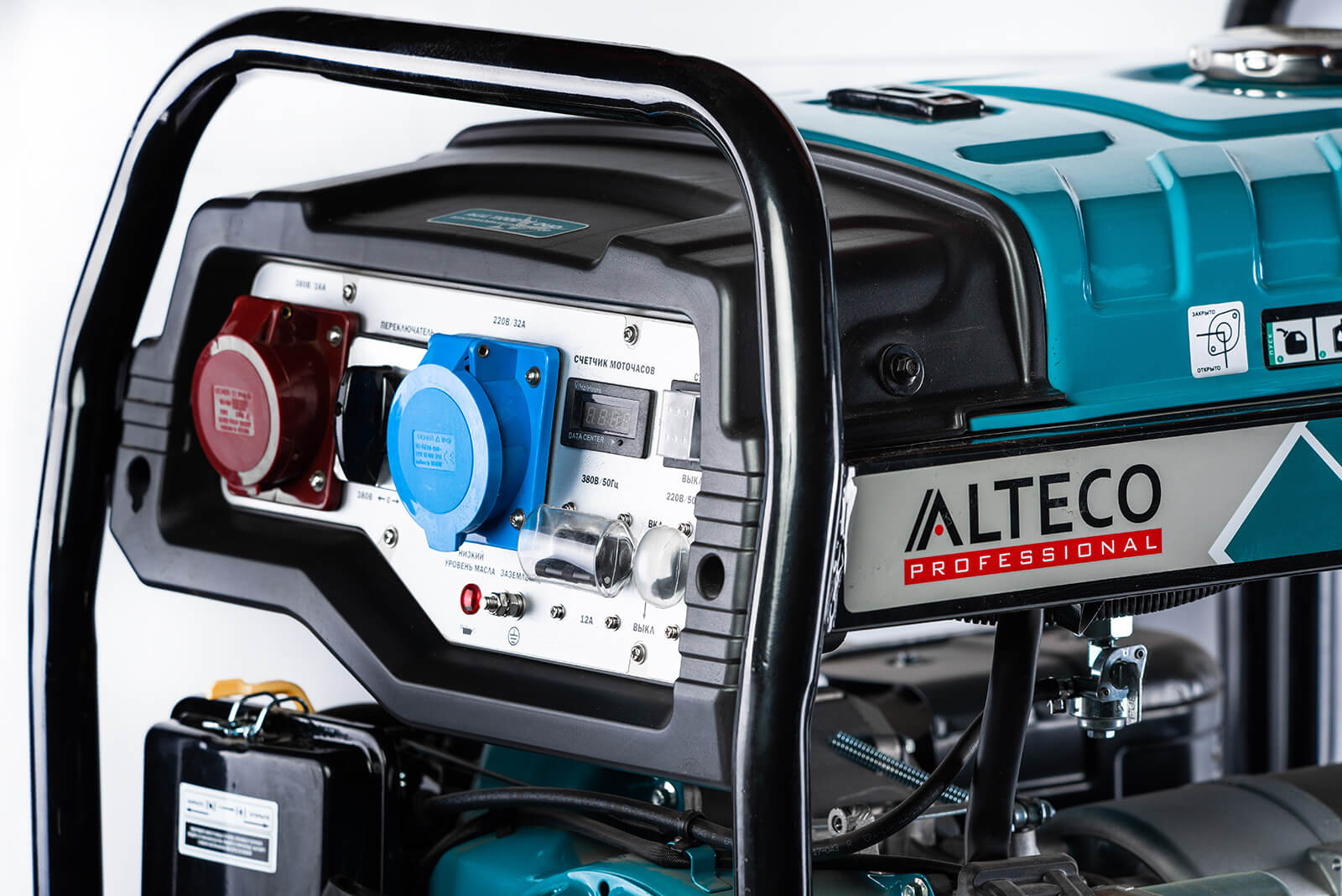 Бензиновый генератор Alteco Professional AGG 11000TE Duo