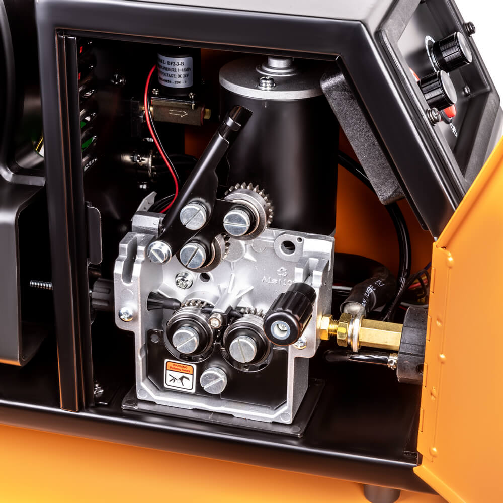 Сварочный полуавтомат FoxWeld UNO MIG 351 SYN, 9296